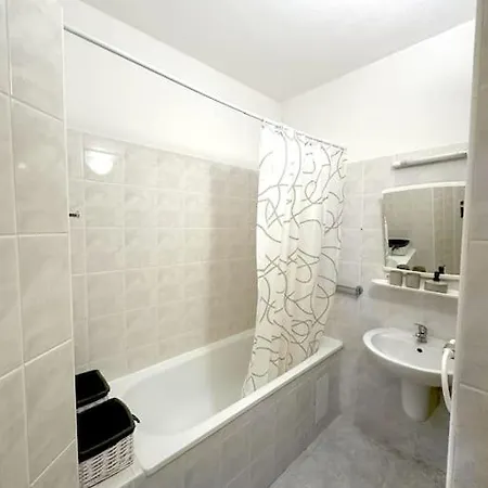 Apartament Apartman Na Juhu